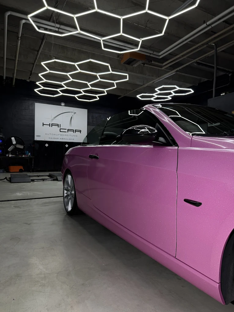 BMW Cabrio — Color Change · Pink Sparkle